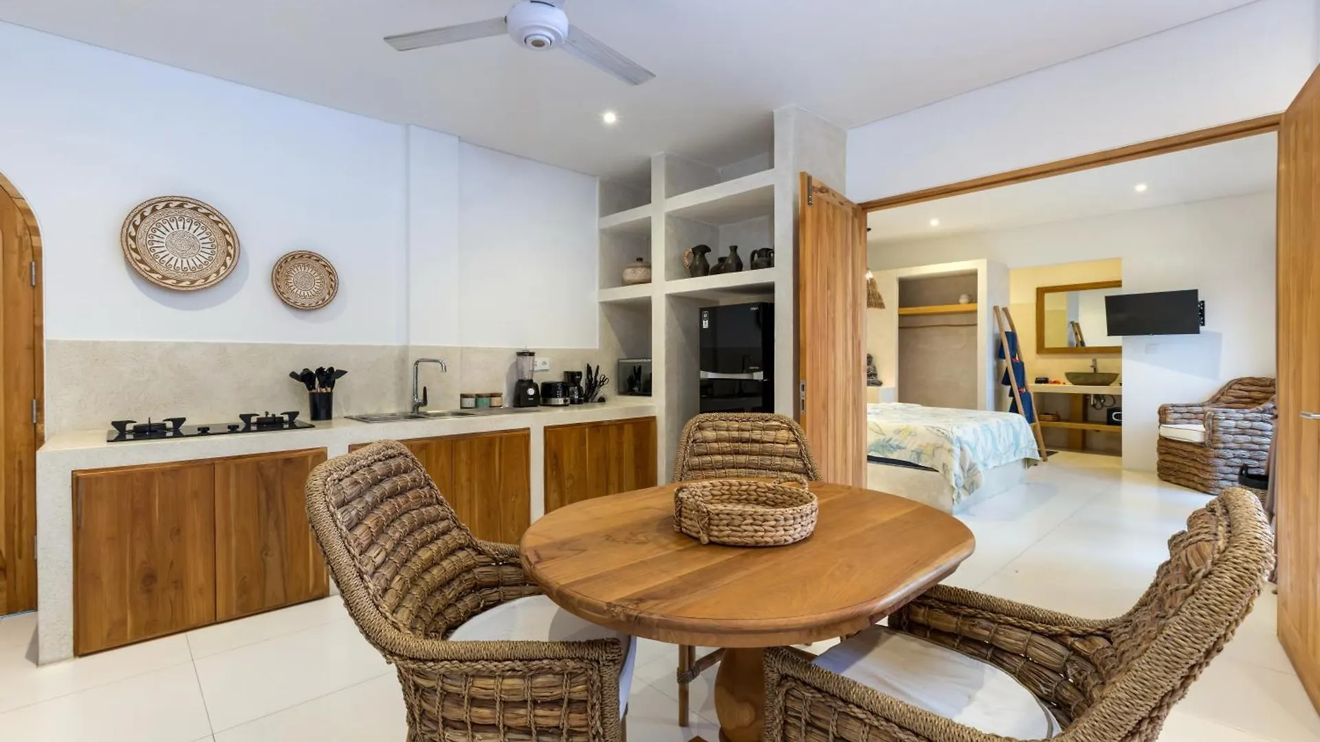 Spacious 1Br Villas In Seminyak